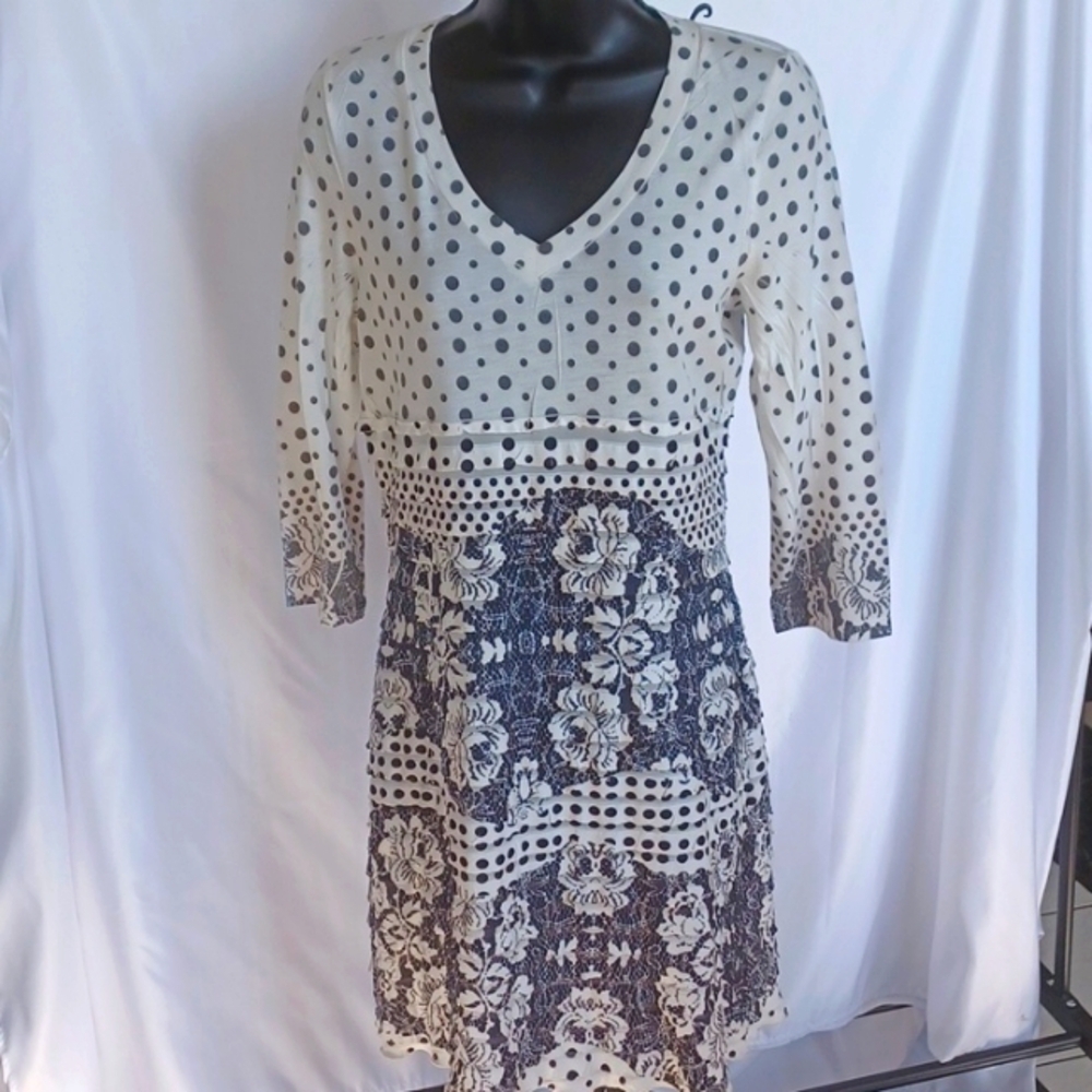 Cubism Polka-dot 3/4 sleeved dress, sz S